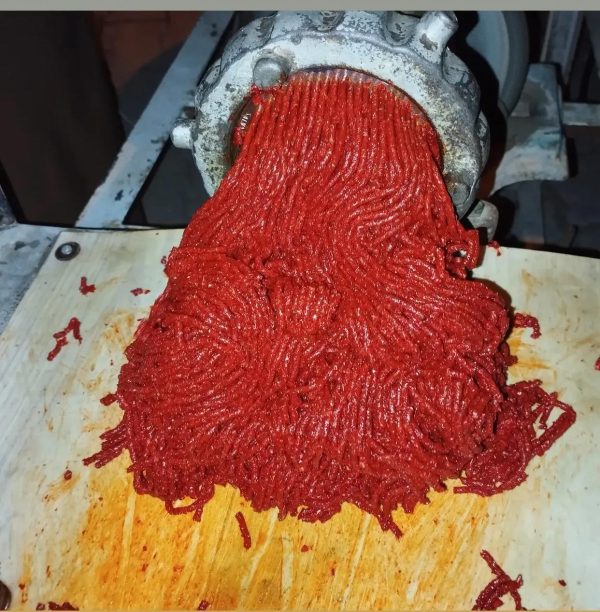 1 Kg Tatlı Biber Salçası