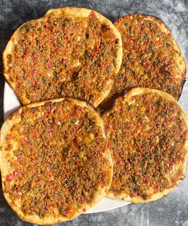 5 adet Lahmacun(tanesi100 tl)